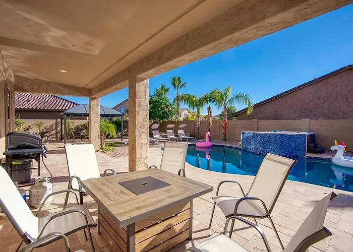 Ferienhaus King 5br Tranquil Lux Retreat: Pool, Theater, Fun! Phoenix