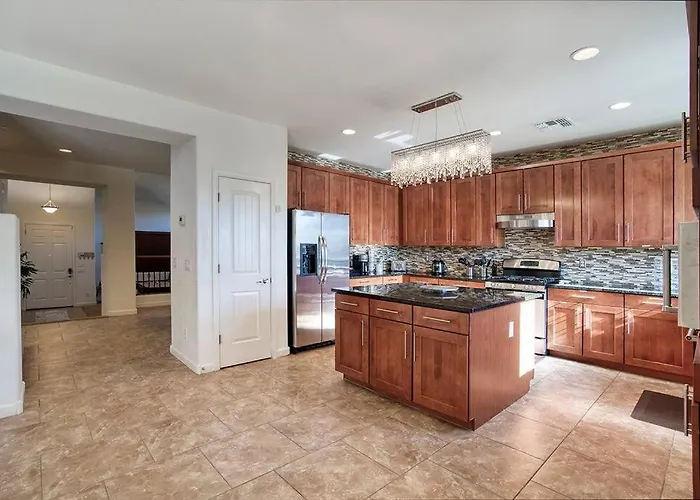 Ferienhaus King 5br Tranquil Lux Retreat: Pool, Theater, Fun! Phoenix